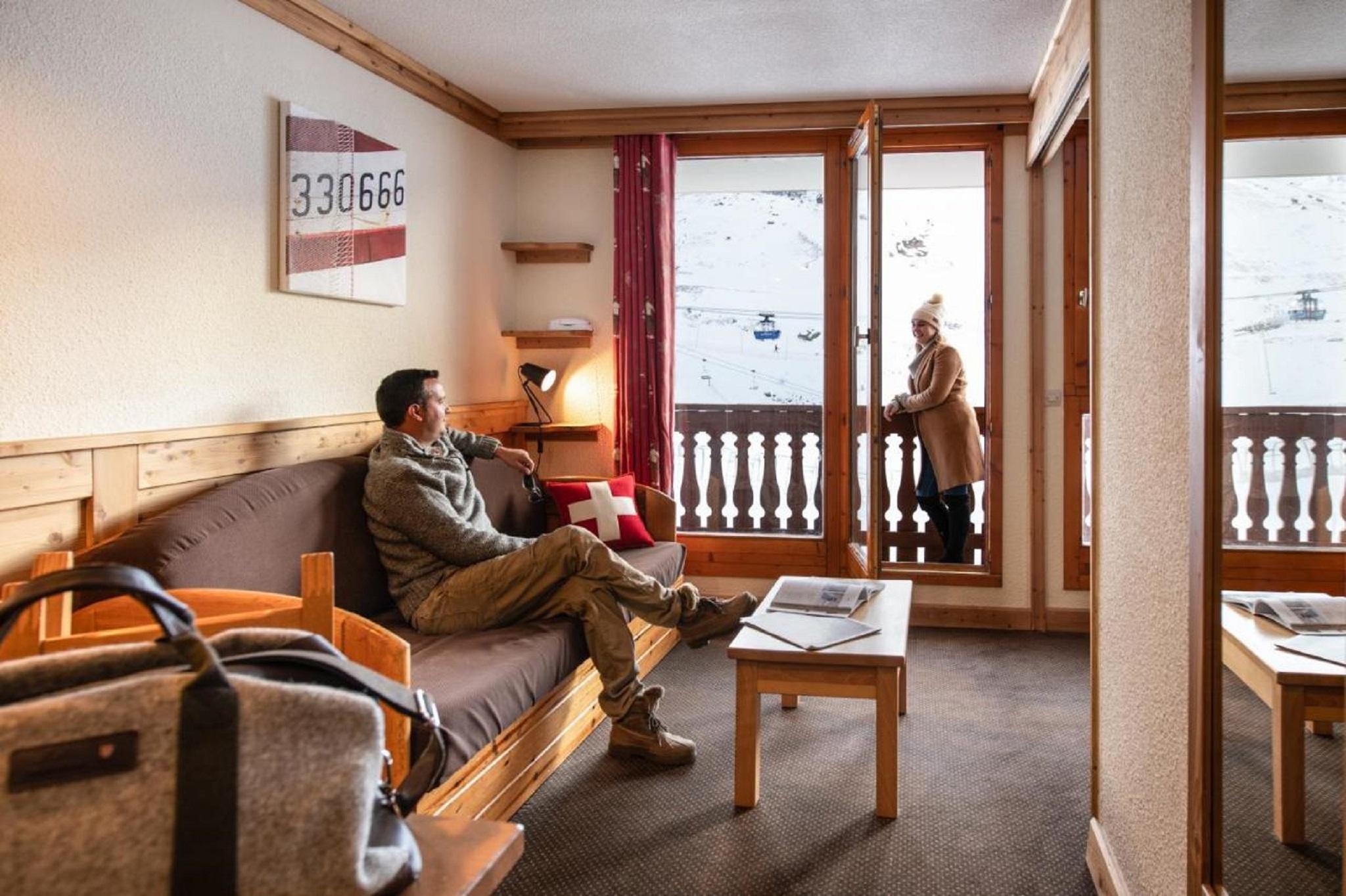 Le Cheval Blanc - Village Montana วัลโตรองส์ ภายนอก รูปภาพ
