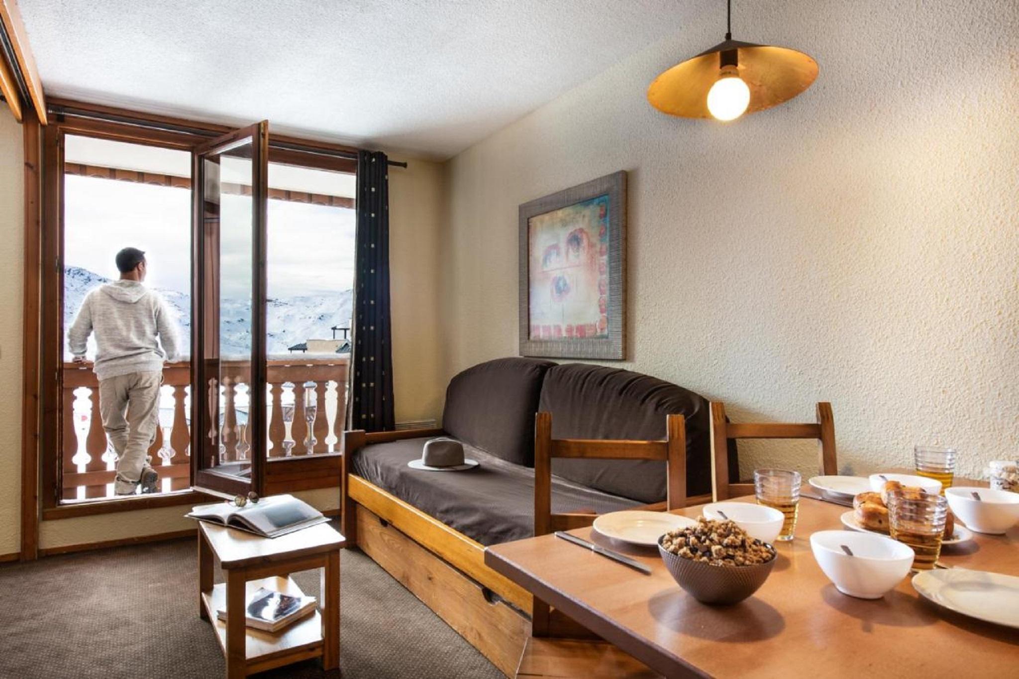 Le Cheval Blanc - Village Montana วัลโตรองส์ ภายนอก รูปภาพ