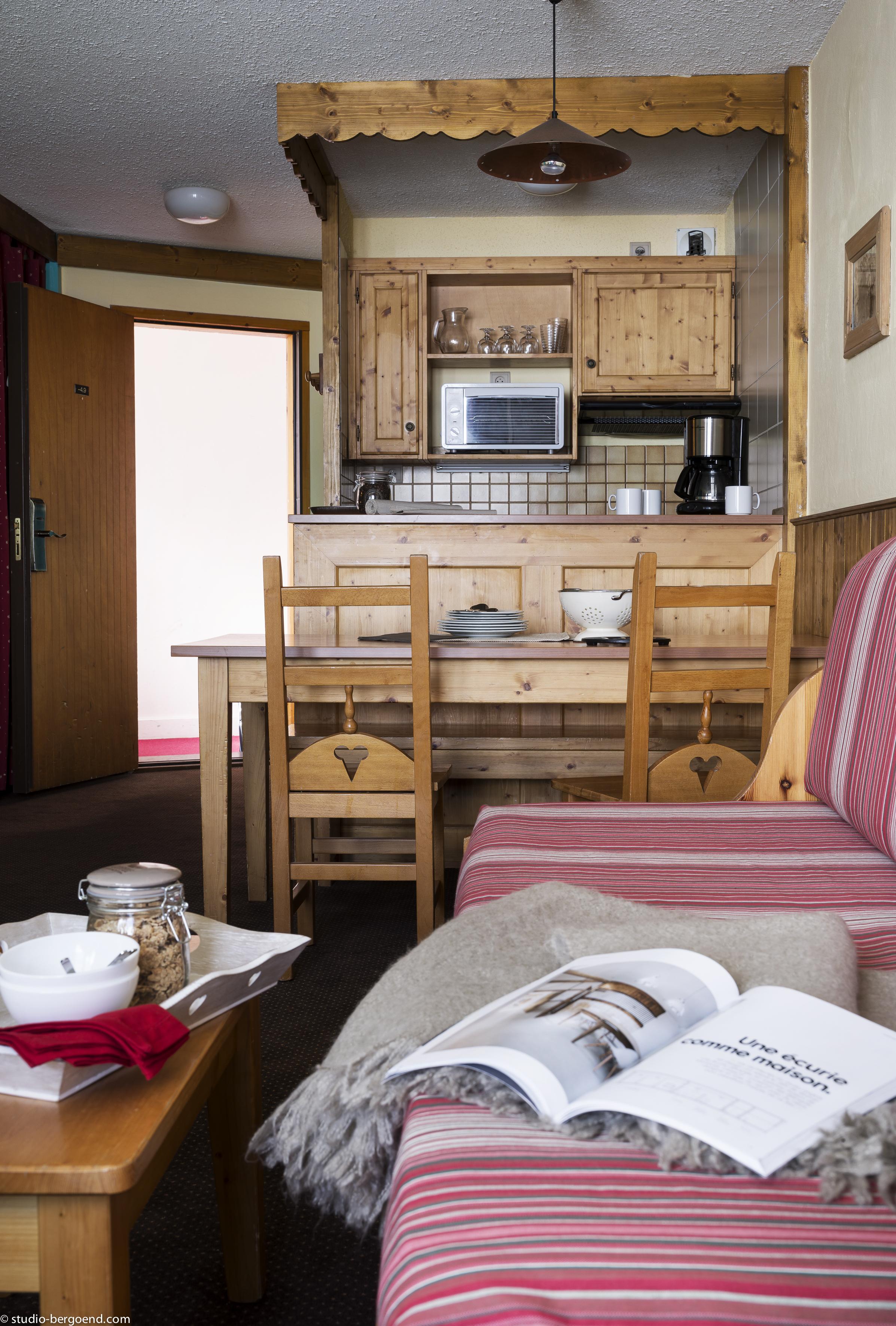 Le Cheval Blanc - Village Montana วัลโตรองส์ ภายนอก รูปภาพ