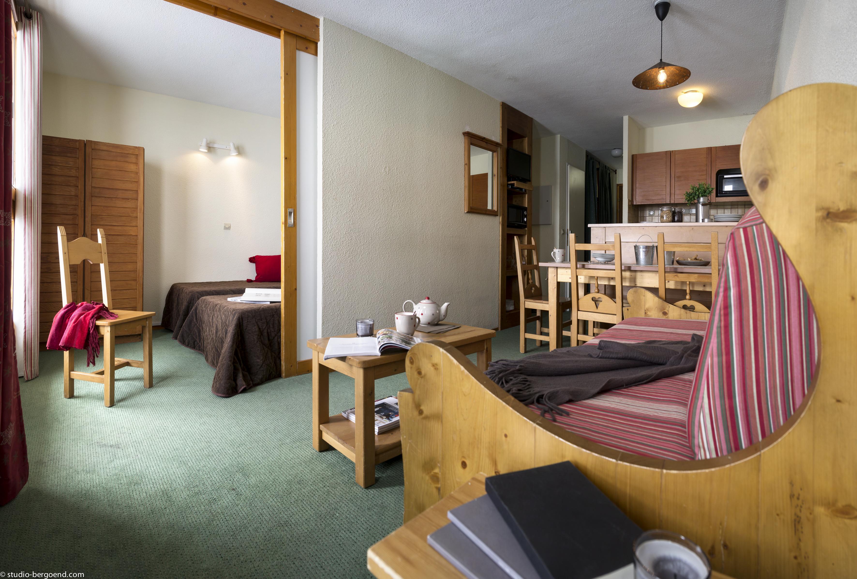 Le Cheval Blanc - Village Montana วัลโตรองส์ ภายนอก รูปภาพ